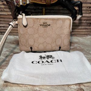 EUC Coach Small Monogram Wristlet